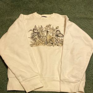 Graphic T crewneck